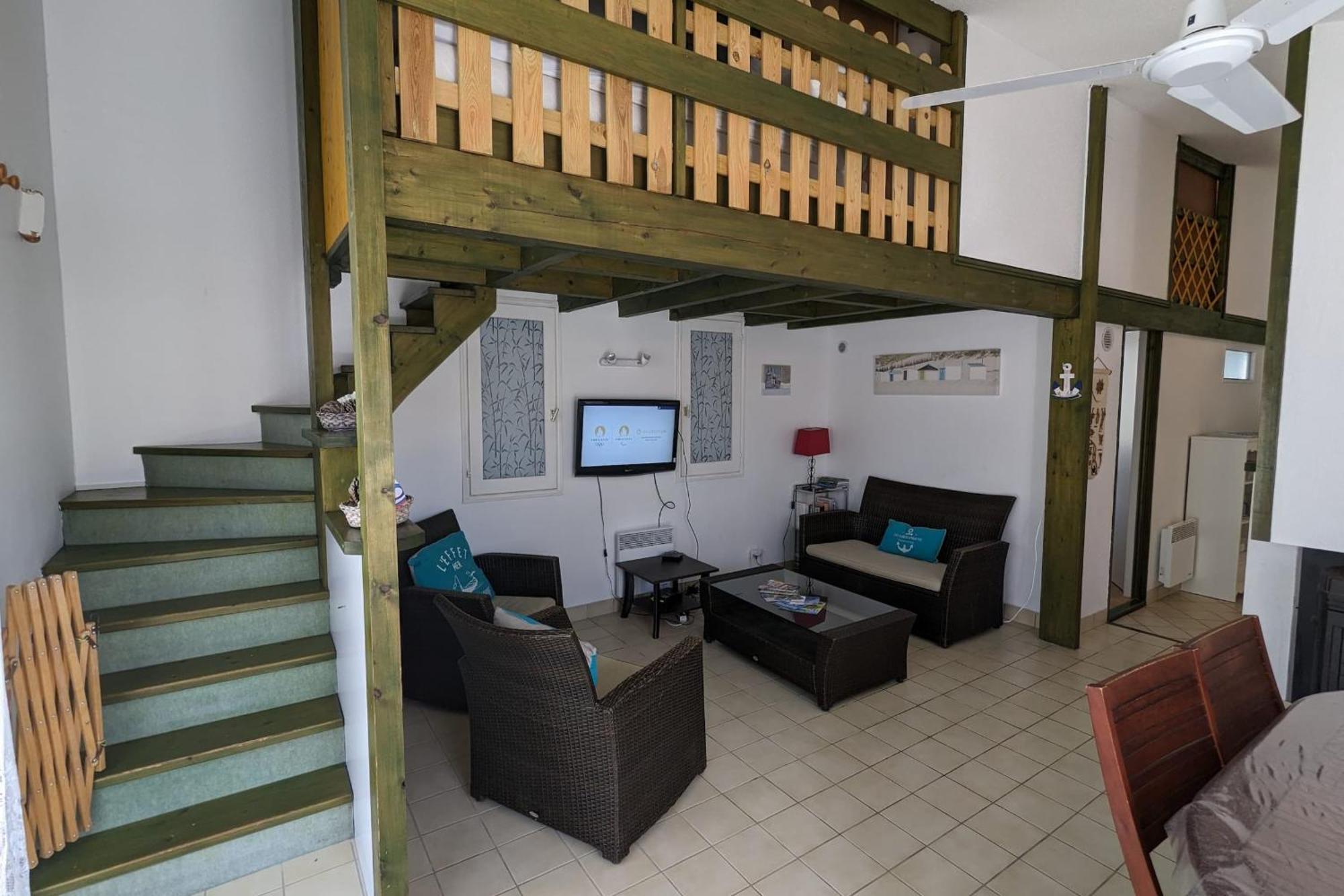 Spacious Nest With Terrace Near The Beach Saint-Hilaire-de-Talmont Buitenkant foto